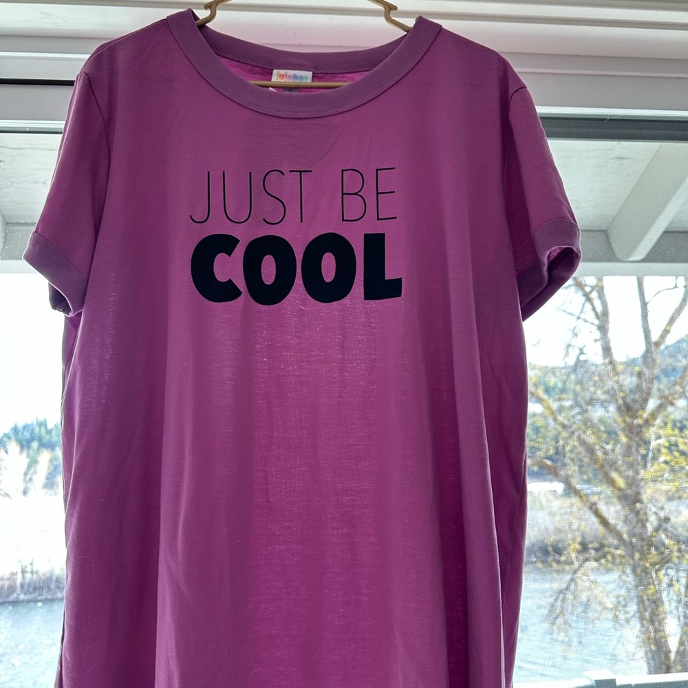 LULAROE Liv T